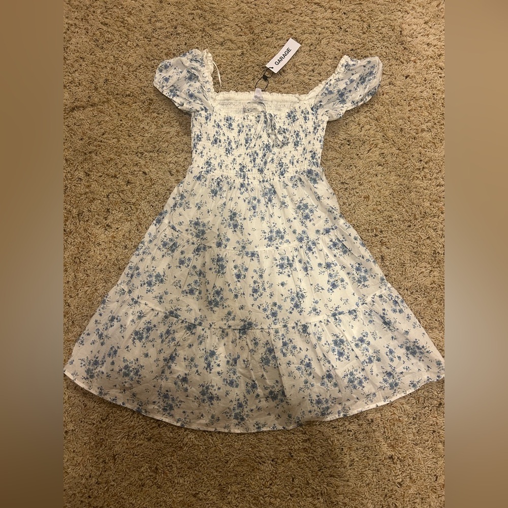 Garage dress